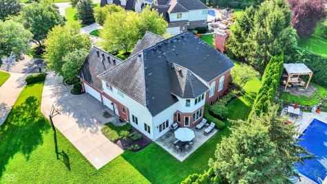 9839 Overlook Pointe Zionsville IN 46077
