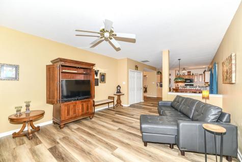 13876 Barnett Place Fishers IN 46038