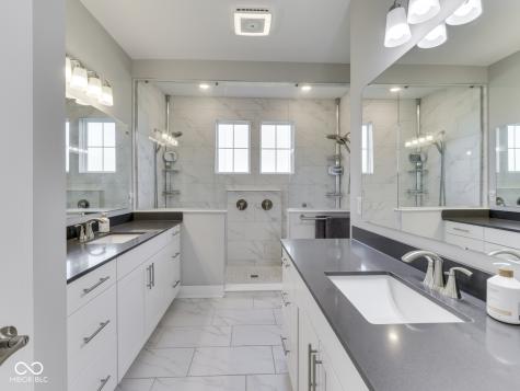 16281 Arndale Court Fishers IN 46040