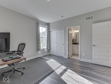 16281 Arndale Court Fishers IN 46040