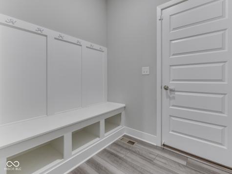 16281 Arndale Court Fishers IN 46040