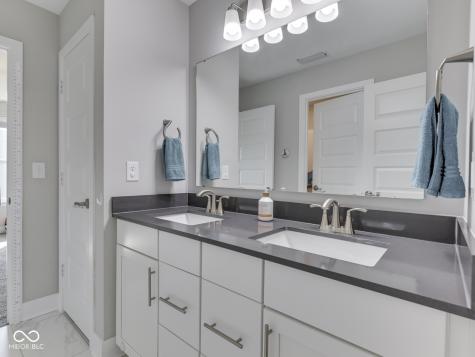 16281 Arndale Court Fishers IN 46040