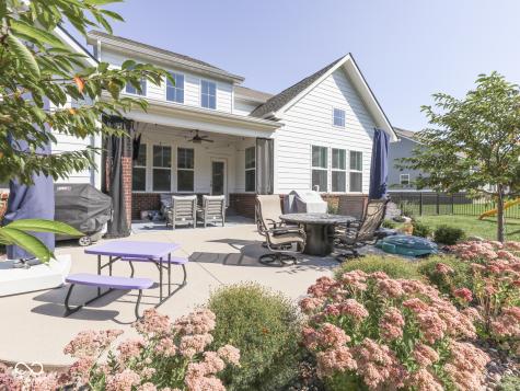 16281 Arndale Court Fishers IN 46040