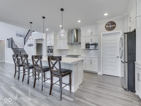 16281 Arndale Court Fishers IN 46040