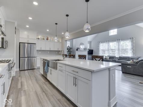 16281 Arndale Court Fishers IN 46040