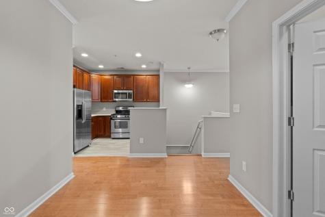 1034 Reserve Way Indianapolis IN 46220