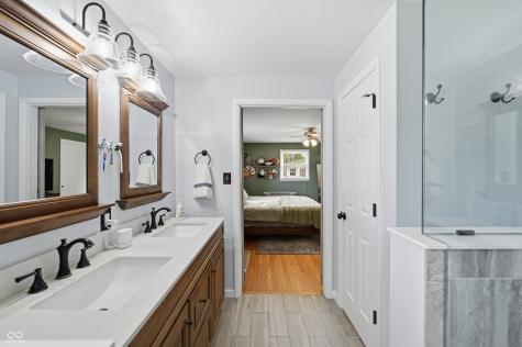 13263 Chevy Chase Drive Fishers IN 46038