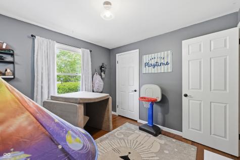 13263 Chevy Chase Drive Fishers IN 46038