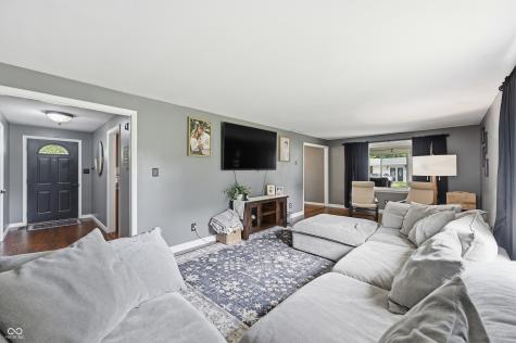 13263 Chevy Chase Drive Fishers IN 46038
