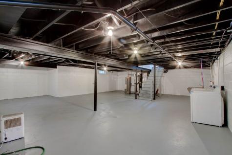 5806 N Oxford Street Indianapolis IN 46220