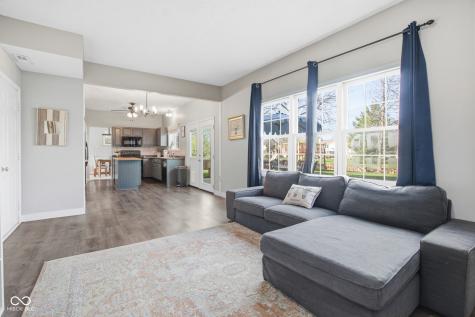 10998 Rutgers Lane Fishers IN 46038