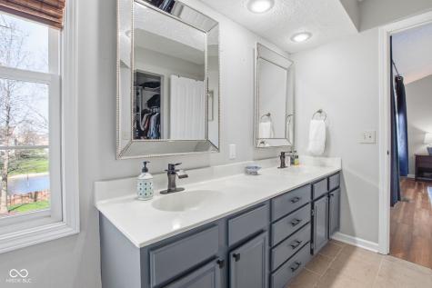 10998 Rutgers Lane Fishers IN 46038