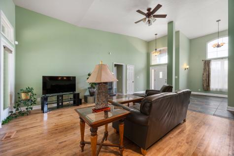 9928 Fountain Cove Drive Indianapolis IN 46236
