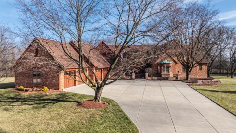 10775 Torrey Pines Circle Carmel IN 46032