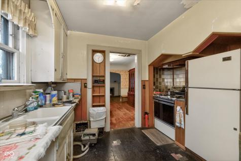 6103 Indianola Avenue Indianapolis IN 46220