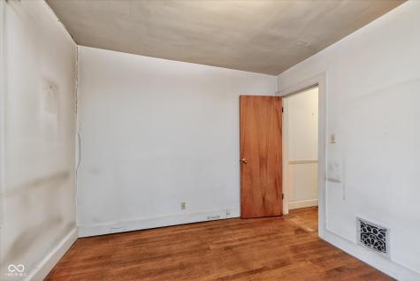 6103 Indianola Avenue Indianapolis IN 46220
