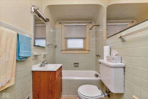 6103 Indianola Avenue Indianapolis IN 46220