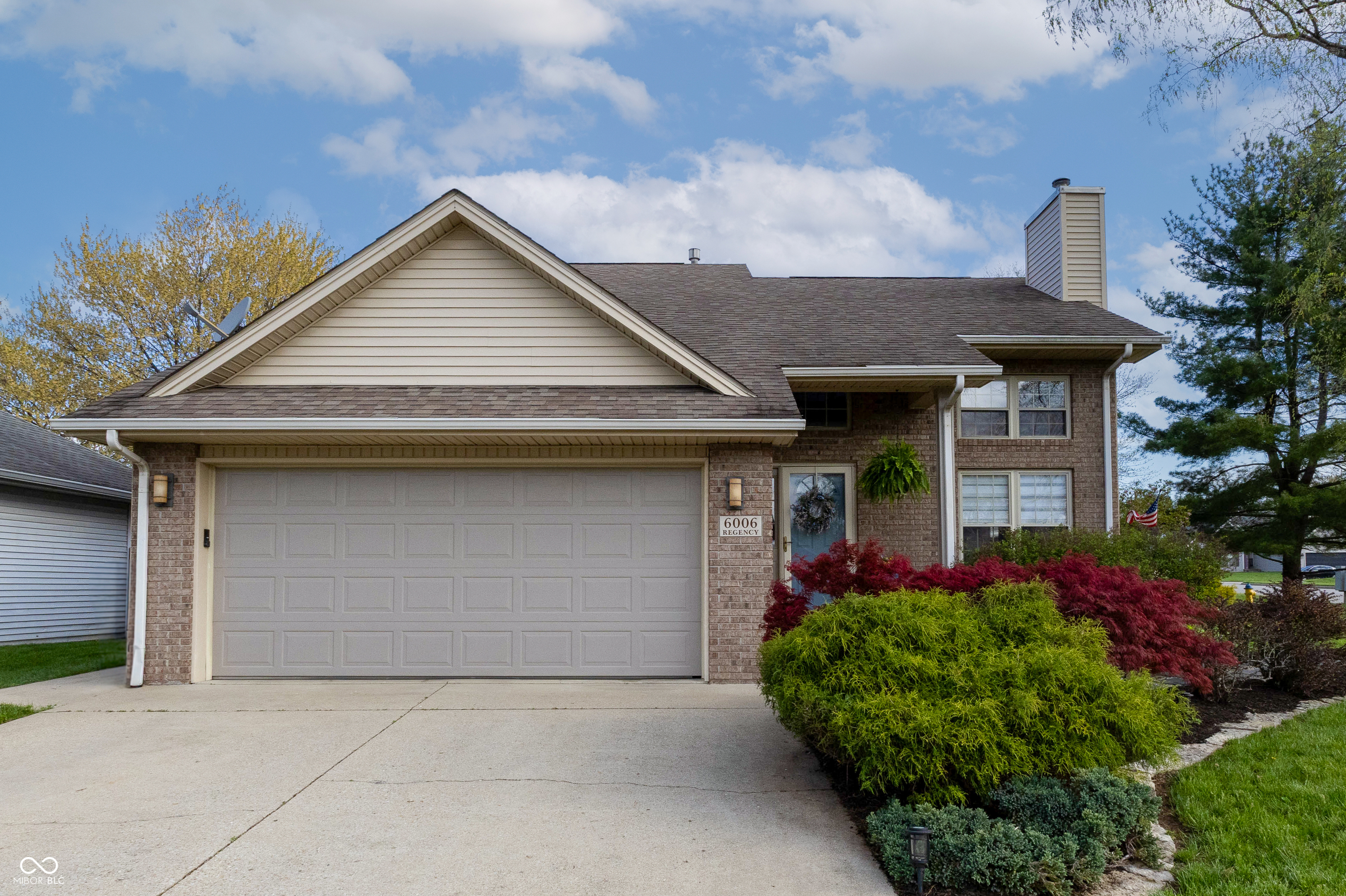 6006 Regency Drive Columbus IN 47203