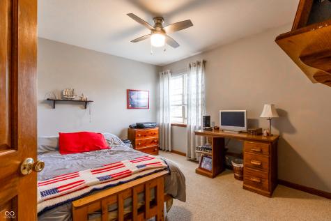 6006 Regency Drive Columbus IN 47203