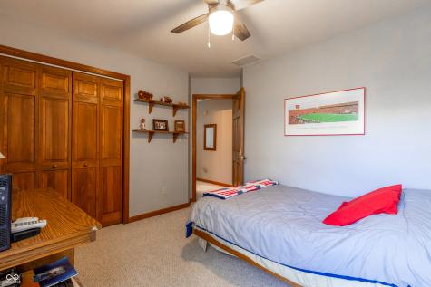 6006 Regency Drive Columbus IN 47203
