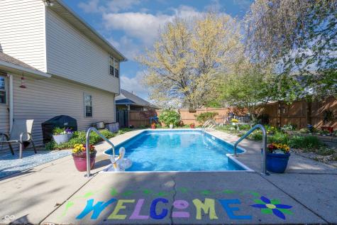 6006 Regency Drive Columbus IN 47203