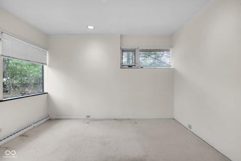 1413 W 52nd Street Indianapolis IN 46228