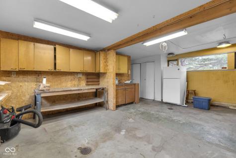 1413 W 52nd Street Indianapolis IN 46228