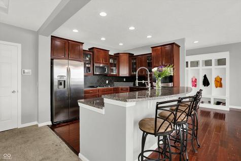 1266 Colinbrook Circle Greenwood IN 46143