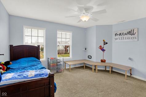 1266 Colinbrook Circle Greenwood IN 46143