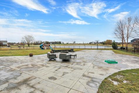 1266 Colinbrook Circle Greenwood IN 46143