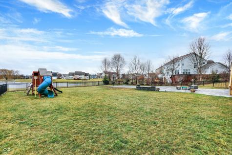 1266 Colinbrook Circle Greenwood IN 46143