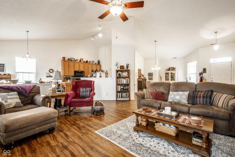 2230 Southlake Avenue E Greenwood IN 46143