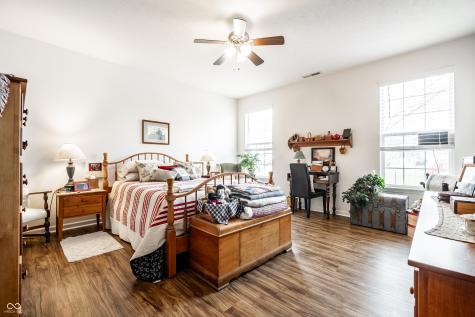 2230 Southlake Avenue E Greenwood IN 46143