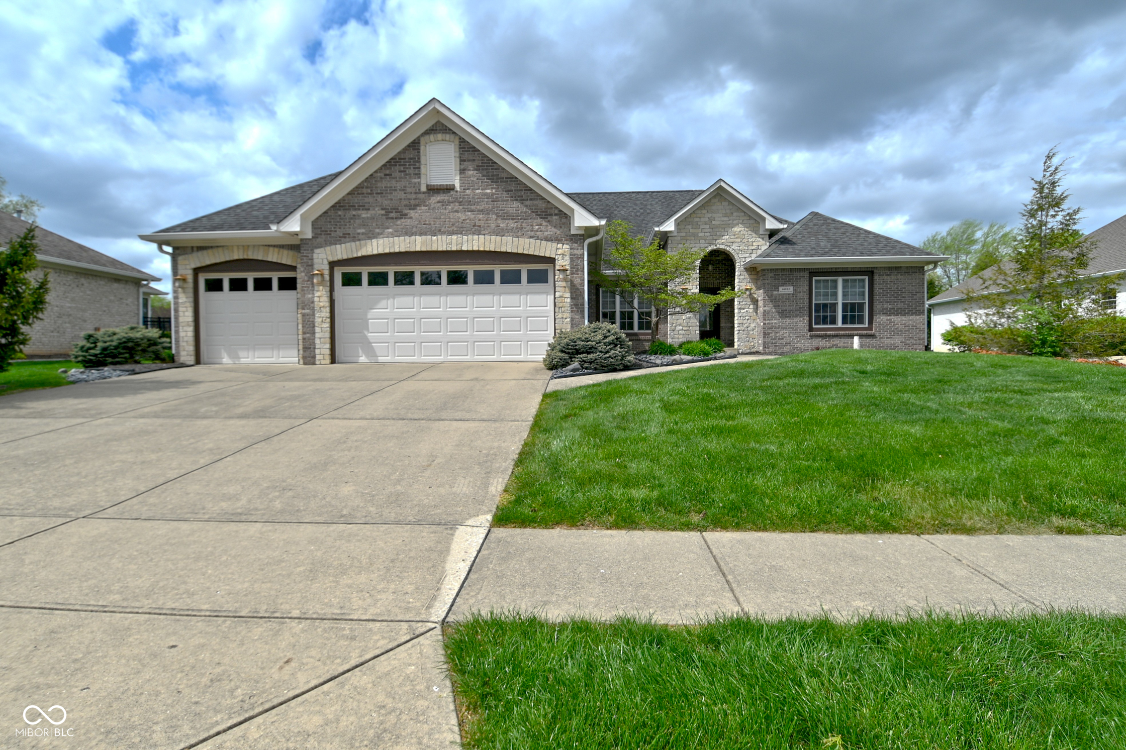 6036 Simien Road Indianapolis IN 46237