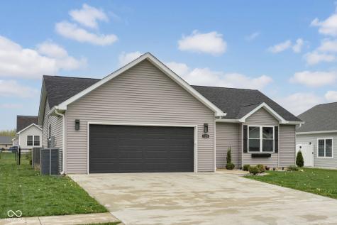 123 Woods Edge Boulevard E Greencastle IN 46135