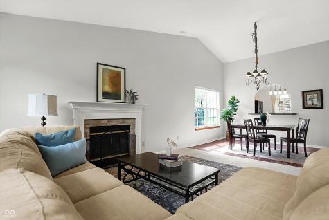 6753 Lexington Circle Zionsville IN 46077