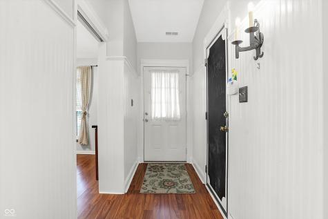 6753 Lexington Circle Zionsville IN 46077
