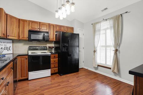 6753 Lexington Circle Zionsville IN 46077