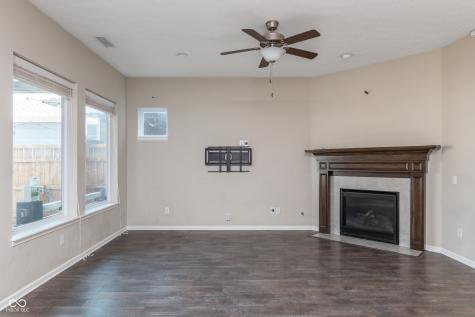 9124 Hawkins Road Indianapolis IN 46216