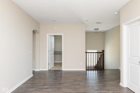 9124 Hawkins Road Indianapolis IN 46216