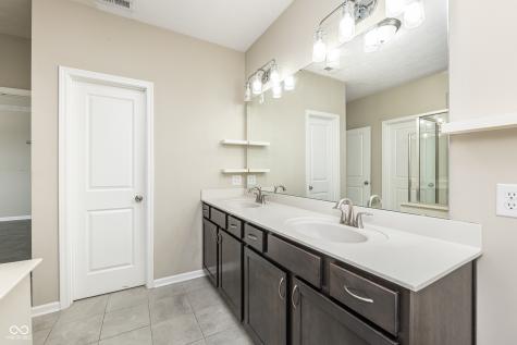 9124 Hawkins Road Indianapolis IN 46216