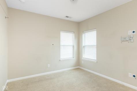 9124 Hawkins Road Indianapolis IN 46216