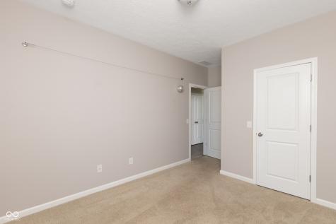9124 Hawkins Road Indianapolis IN 46216