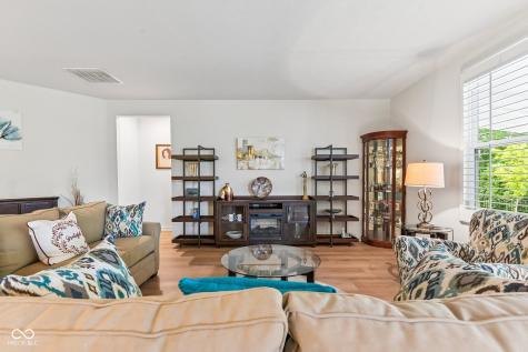 5297 Dunhaven Road Noblesville IN 46062