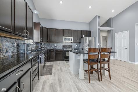 4353 W Parkway Court New Palestine IN 46163