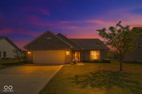 4353 W Parkway Court New Palestine IN 46163