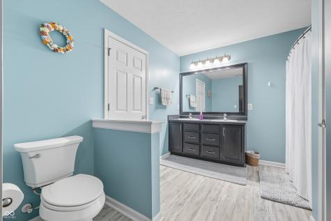 4353 W Parkway Court New Palestine IN 46163