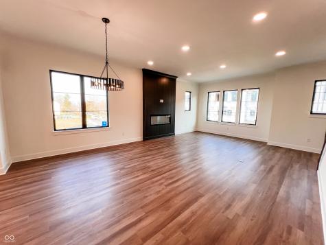 181 Midland Trace Loop Westfield IN 46074
