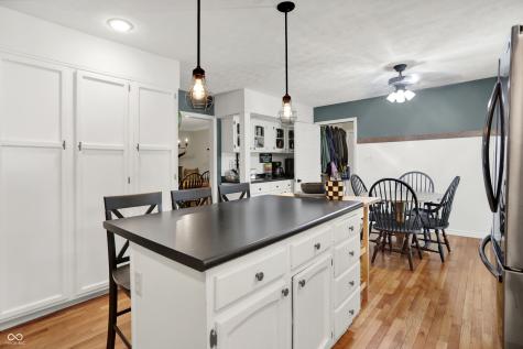 3610 Tara Court Carmel IN 46074
