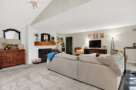 3610 Tara Court Carmel IN 46074